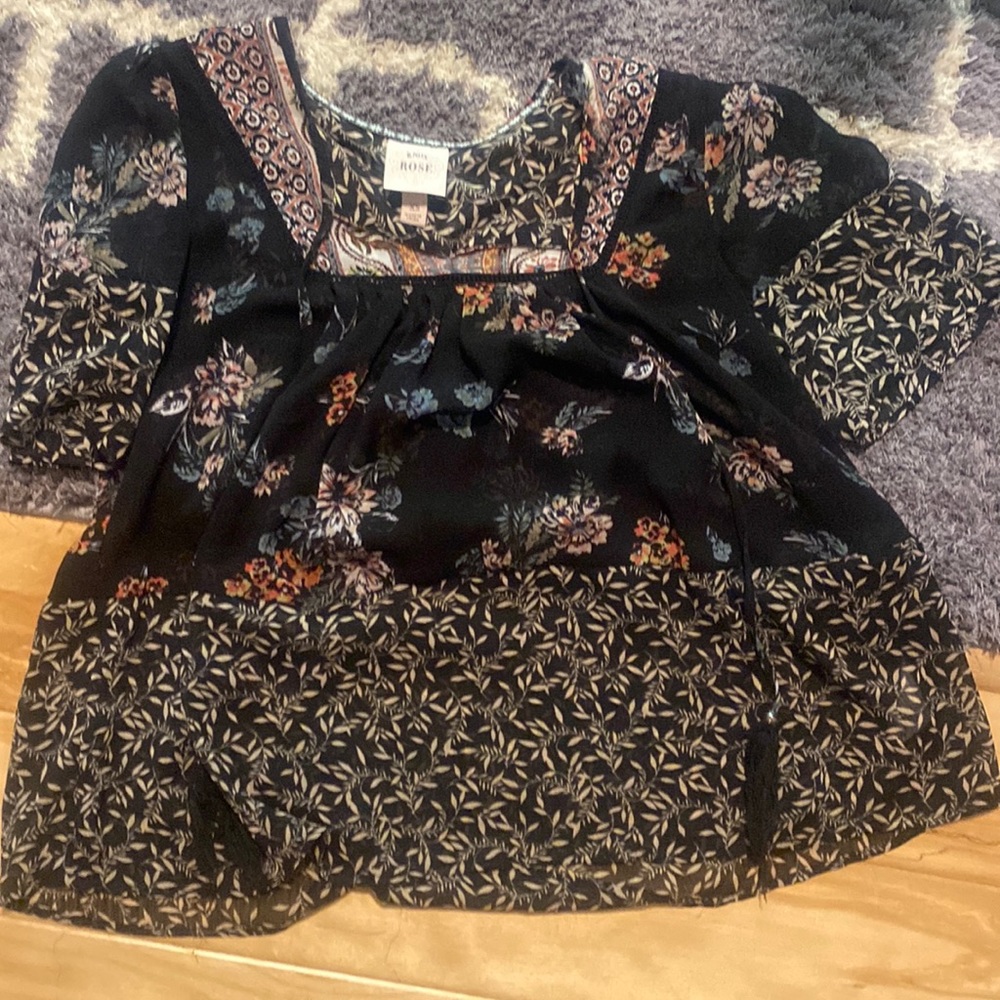 3/$8 Knox Rose Blouse